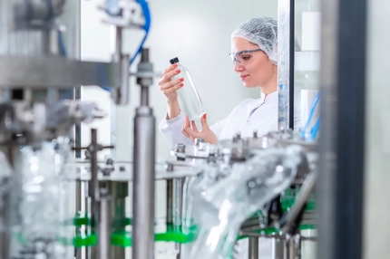 Image Plastic production worker