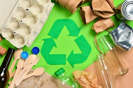Image Various packaging and recycling symbol.