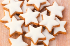 star shaped white biscuits
