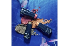 Make Up