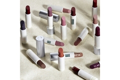 The Body Shop Peptalk lipstick