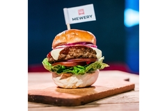 Image A cell-based pork burger.