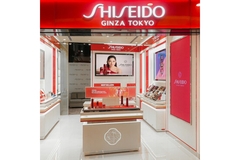 Image The Shiseido store inside a mall in India.
