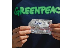 Single-use sachet.