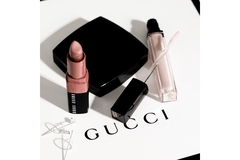 Image Gucci lipstick.