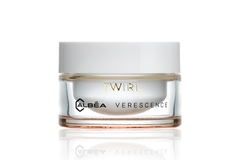 Image A glass jar with moisturizer in it.