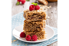 Image Raspberry and flapjack snack.