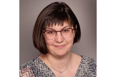 Image Sarah de la Mare, product line director of Closures at Berry Global.
