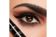 Image Beauty products by Kiko Milano