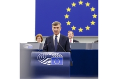 Image Internal Market Committee rapporteur Andrus Ansip.