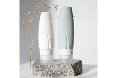 Plastic cosmetics packaging
