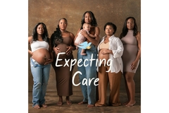 Image Pregnant Black women standing next to each other.