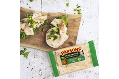 Image Mondi's Wallet Pack packaging for Scan Sverige's Parsons brand plant-based tomato and basil cold cut