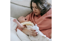 Image Infant formula crying