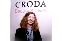 Image Smiling woman by Croda sign