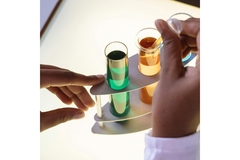 Image Beauty chemist in a lab