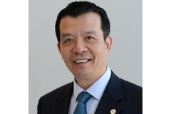 Image a man in a suit.