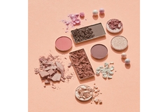 makeup palettes with powder press