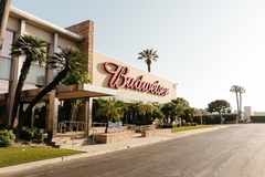 Image Anheuser-Busch Los Angeles brewery