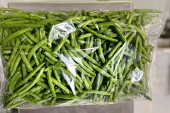 Image A bag of green beans.