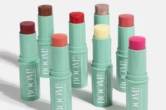 Image collection of lipsticks with pale green packaging