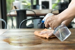 cleaning table