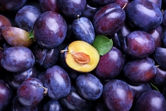 Image Fresh prunes