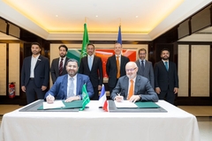 Image Sidel and Saudi delegation