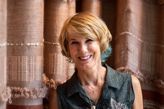 Image Headshot of a woman.
