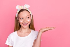 Image teenage girl using skin care