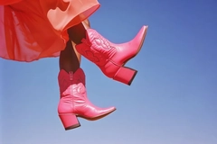 Image pink cowboy boots