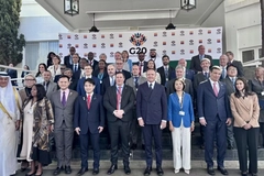 Image group of multi-racial people stand in rows for picture