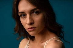 Image woman with serious look