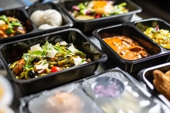 Image single use plastic food trays