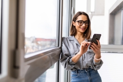 Image Person on digital device.