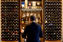 alcohol packaging premium