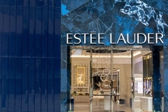The outside of an Estee Lauder store.