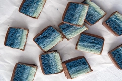 Image Exberry's natural blue application.