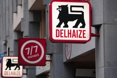 Arnold Delhaize.