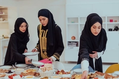 Women with halal food.