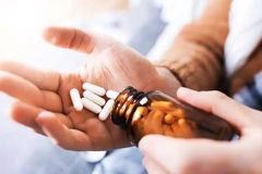 person taking oral GLP-1 supplement