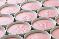 Image pink yogurt