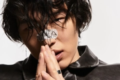 Image Asian man with bandaid over his nose