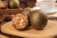 Image Monk fruit on a table.