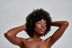 Image woman with glowy skin