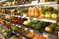 Image UK grocery store vegetables