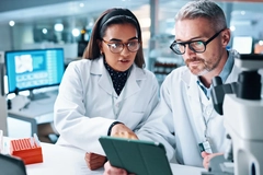 Image Researchers in a lab