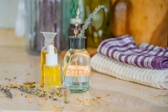 Image fragrance formulation vials