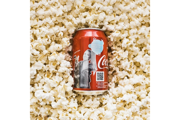 Coca cola beverages in popcorns