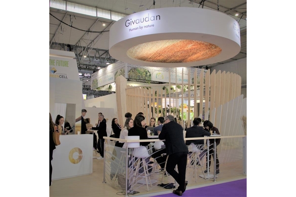 Image Givaudan's booth at in cosmetics barcelona.